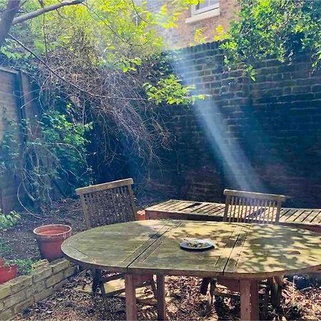 Beautiful 2 Bed/ 2 Bath Notting Hill Garden Flat Lägenhet London Exteriör bild