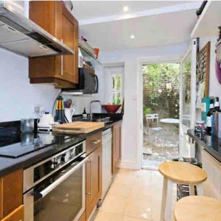 Beautiful 2 Bed/ 2 Bath Notting Hill Garden Flat Lägenhet London Exteriör bild