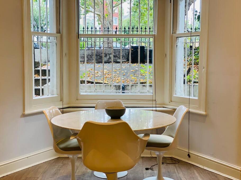 Beautiful 2 Bed/ 2 Bath Notting Hill Garden Flat Lägenhet London Exteriör bild