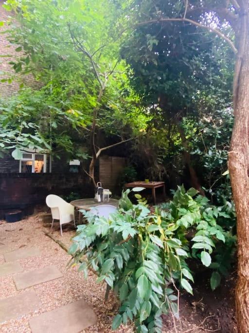 Beautiful 2 Bed/ 2 Bath Notting Hill Garden Flat Lägenhet London Exteriör bild